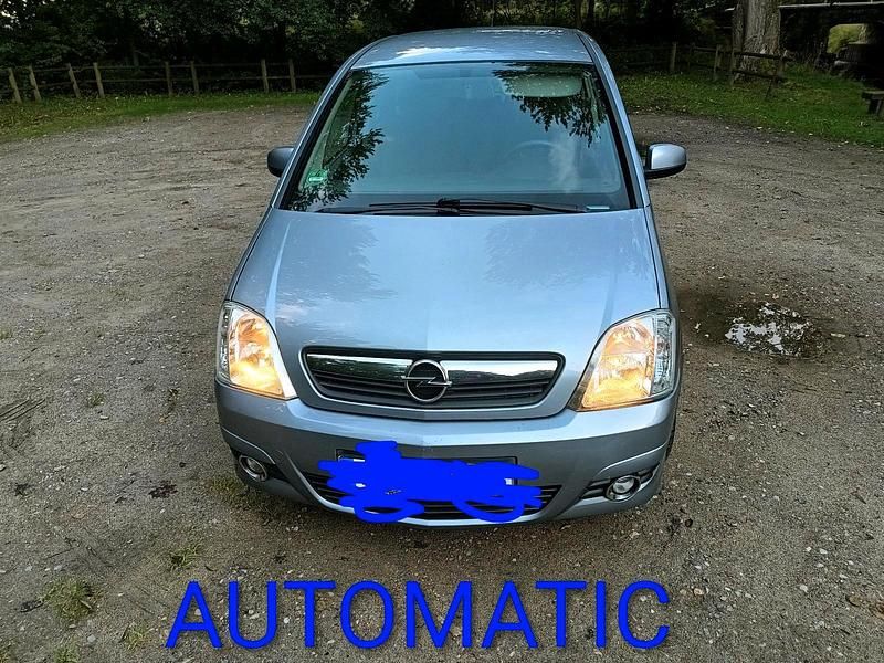Grau Gebraucht 2006 Opel Meriva Van / Kleinbus | 2.100 € (Fairer Preis) - Bild 1/4