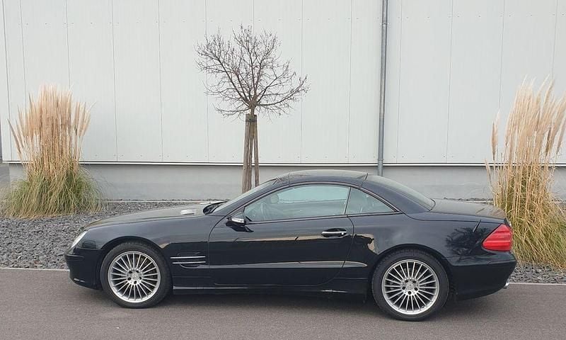 Schwarz Gebraucht 2002 Mercedes SL500 Cabrio | 24.800 € (Etwas zu teuer) - Bild 1/4