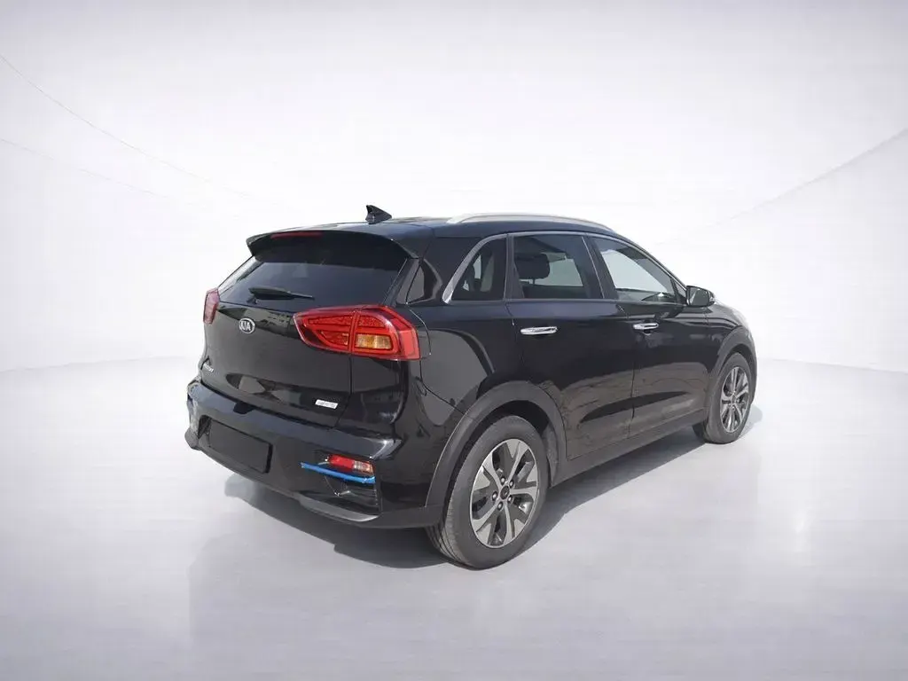 Gebraucht Kia e-Niro Spirit 150 kW (204 PS) 2021 (abp) auroraschwarz met SUV