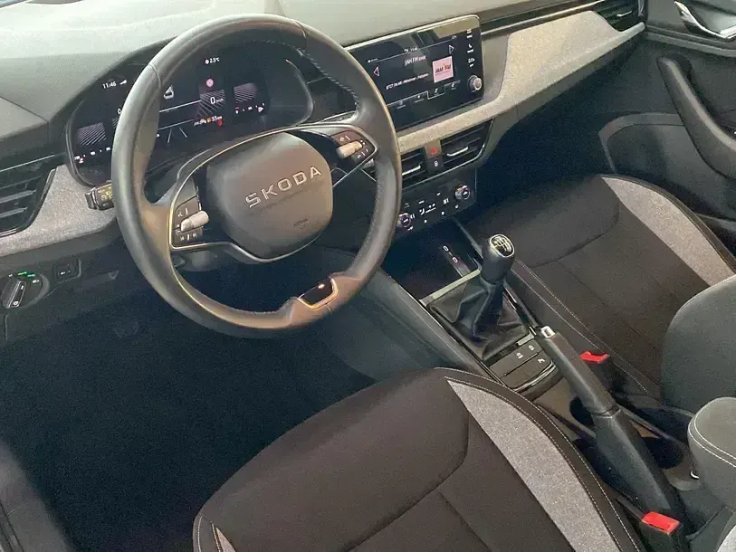 Gebraucht Skoda Scala Selection 116 PS (85 kW) 2025 Schwarz Kleinwagen