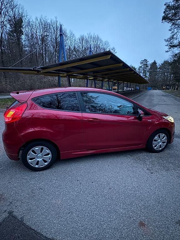 Gebraucht Ford Fiesta ST-Line 101 PS (74 kW) 2017 Rot Kleinwagen