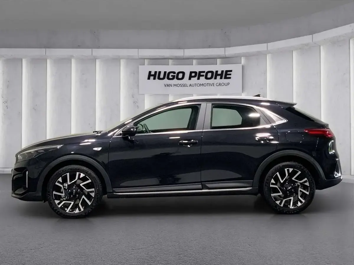 Neu Kia XCeed Comfort 140 PS (102 kW) 2025 Zilinaschwarz metallic SUV