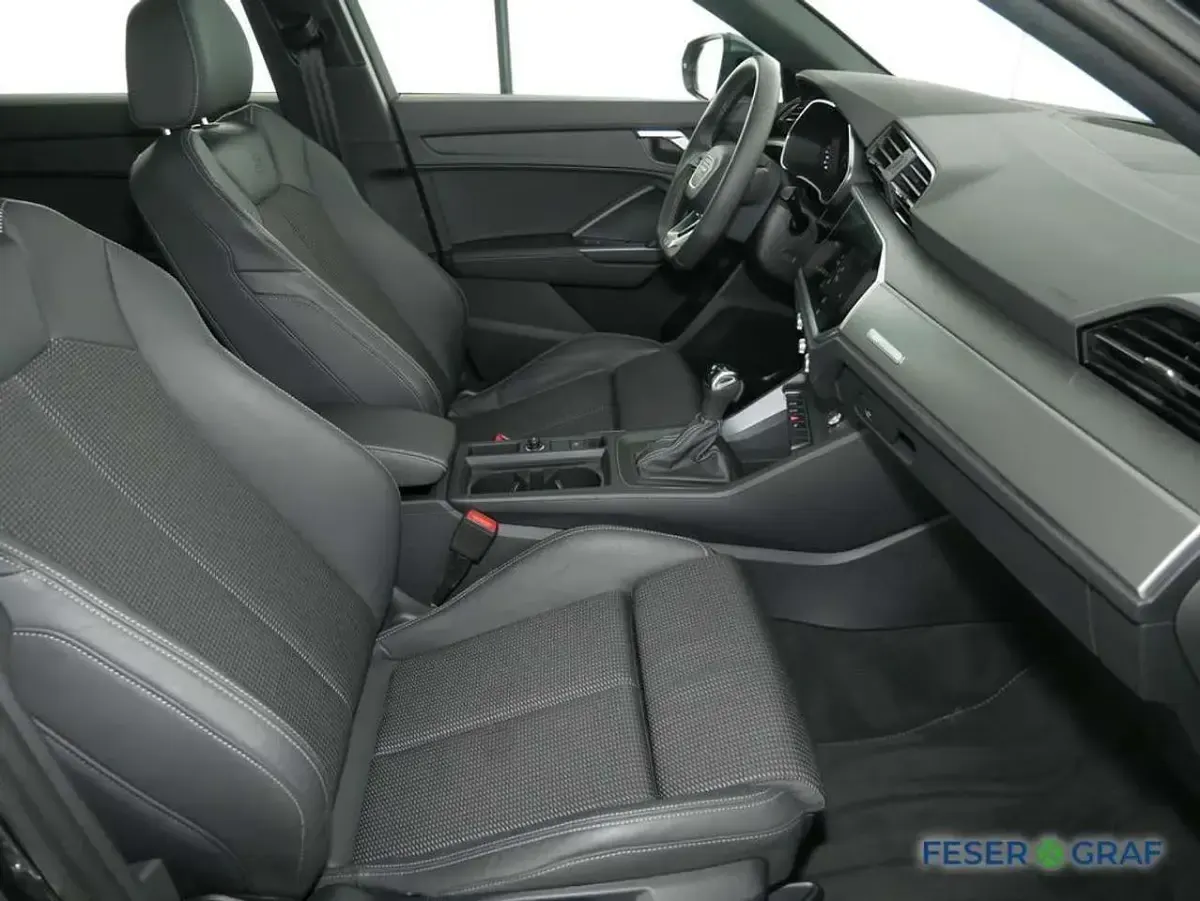 Gebraucht Audi Q3 S-Line 150 PS (110 kW) 2025 Daytonagrau perleffekt SUV