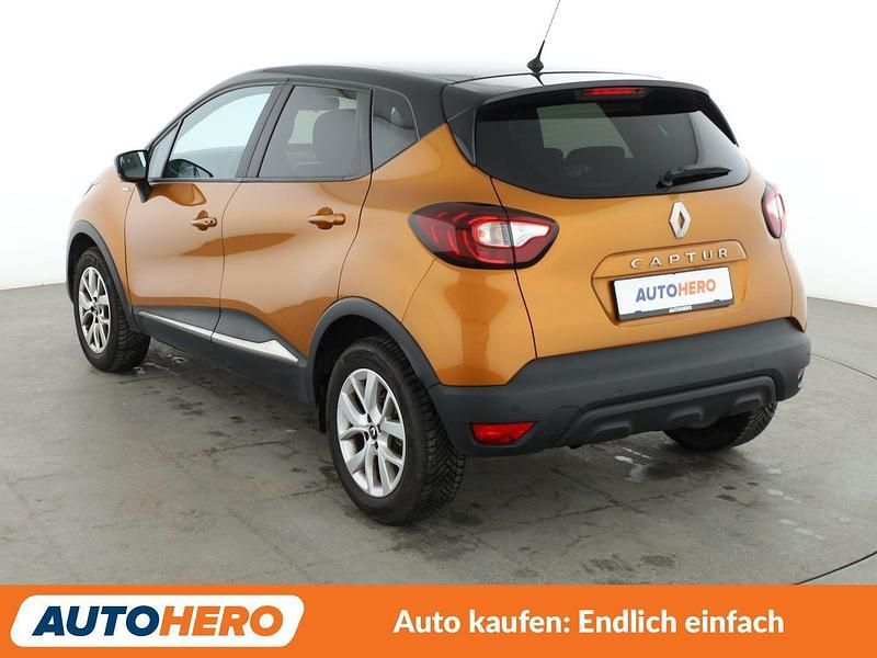 Gebraucht Renault Captur LIMITED 90 PS (66 kW) 2019 Orange SUV