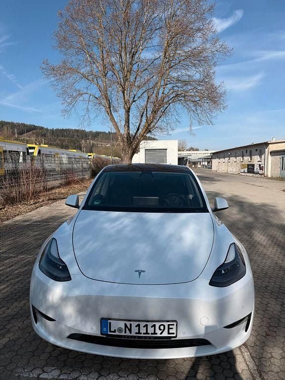 Gebraucht Tesla Model Y Long Range AWD 274 kW (373 PS) 2021 Weiß SUV