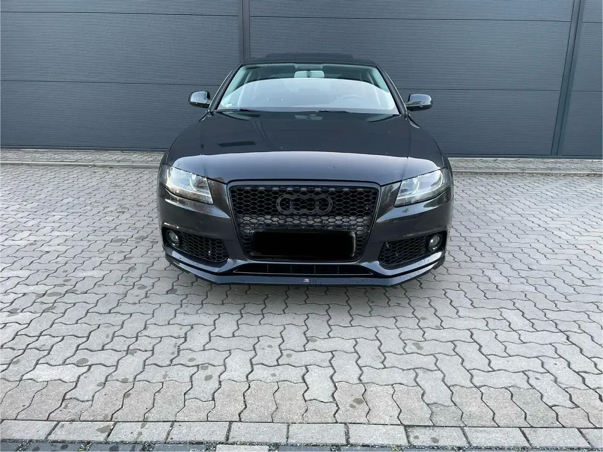 Gebraucht Audi A4 Design 160 PS (117 kW) 2010 Schwarz Limousine