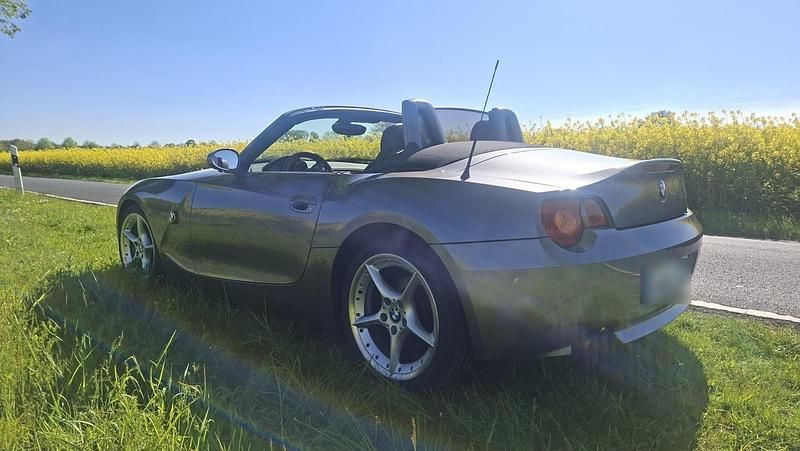 Brugt BMW Z4 192 HK (141 kW) 2003 Grå Cabriolet