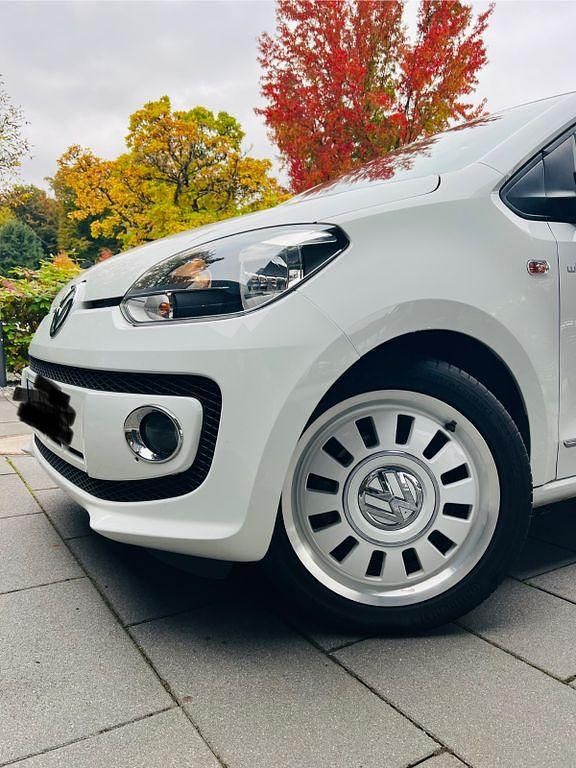 Weiß Gebraucht 2012 VW up! Kleinwagen | 6.495 € (Fairer Preis) - Bild 1/4
