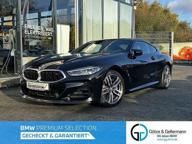 Schwarz Gebraucht 2022 BMW M850 Shadowline Coupé | 56.950 € (Superpreis) - Bild 1/4