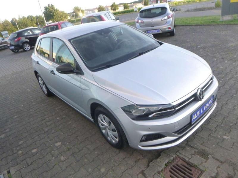 Gebraucht VW Polo Trendline 80 PS (58 kW) 2018 Silber Kleinwagen