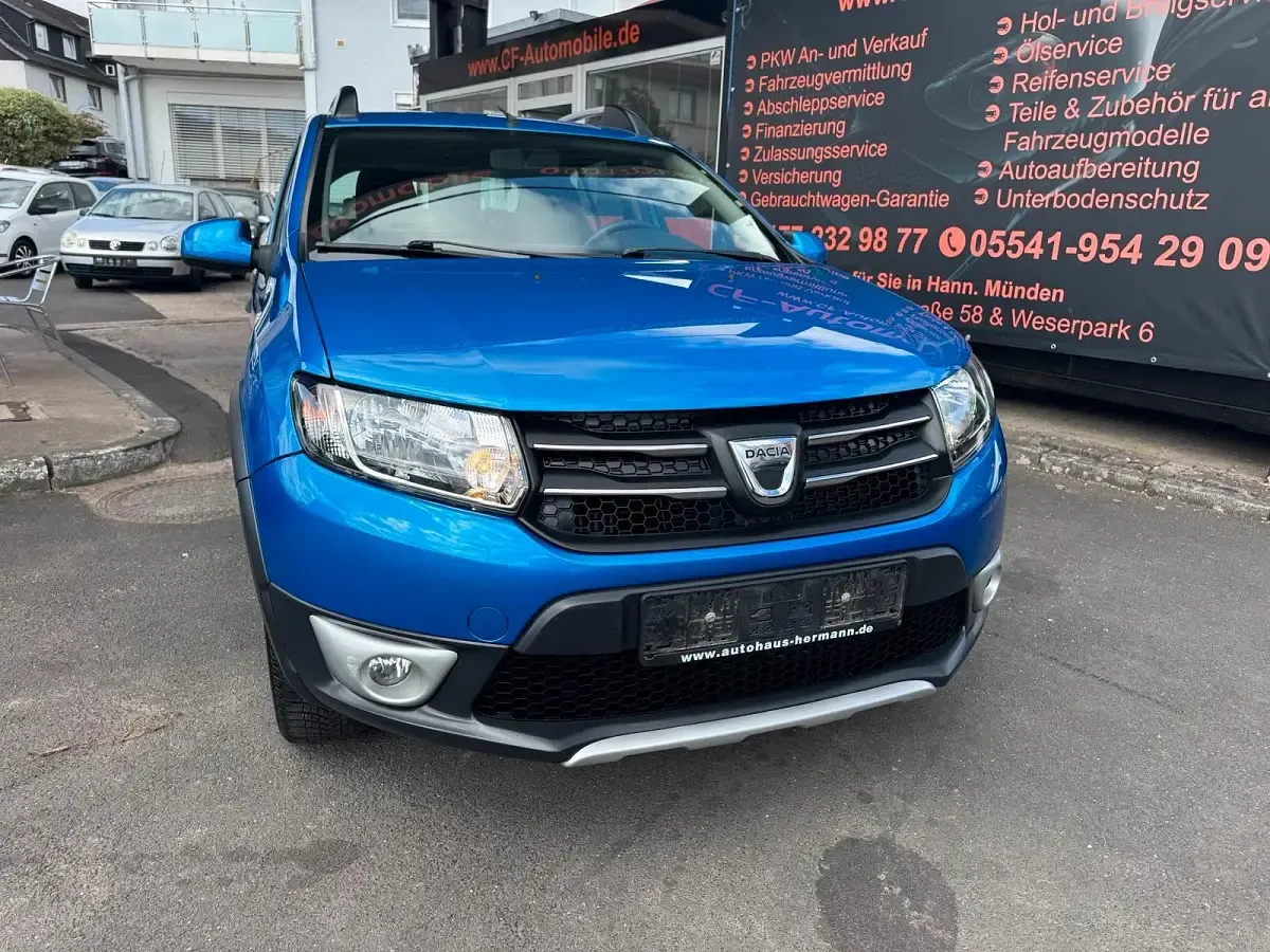 Gebraucht Dacia Sandero Stepway 90 PS (66 kW) 2014 Blau SUV