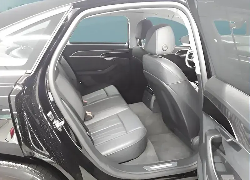 Gebraucht Audi A8 286 PS (210 kW) 2023 Schwarz Limousine