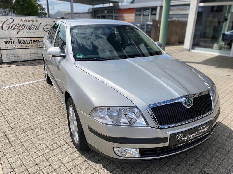 Gebraucht Skoda Octavia Elegance 116 PS (85 kW) 2005 Silber Limousine