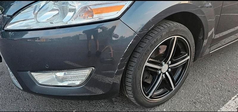 Gebraucht Ford Mondeo Titanium 200 PS (147 kW) 2010 Grau Kombi