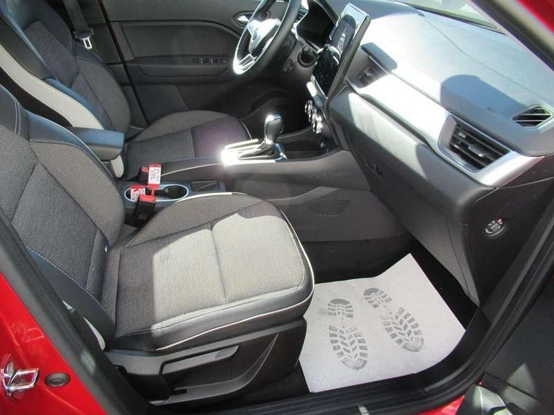 Gebraucht Renault Captur Intens 158 PS (116 kW) 2021 Dezirrot metallic/dach black SUV