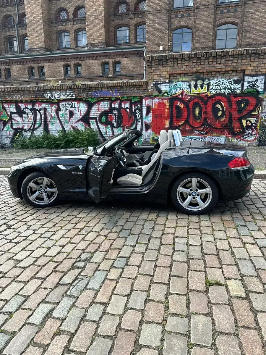 Gebraucht BMW Z4 257 PS (189 kW) 2009 Schwarz Cabrio