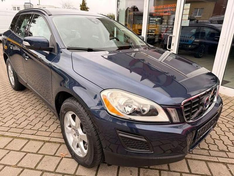 Gebraucht Volvo XC60 Kinetic 210 PS (154 kW) 2012 Blau SUV