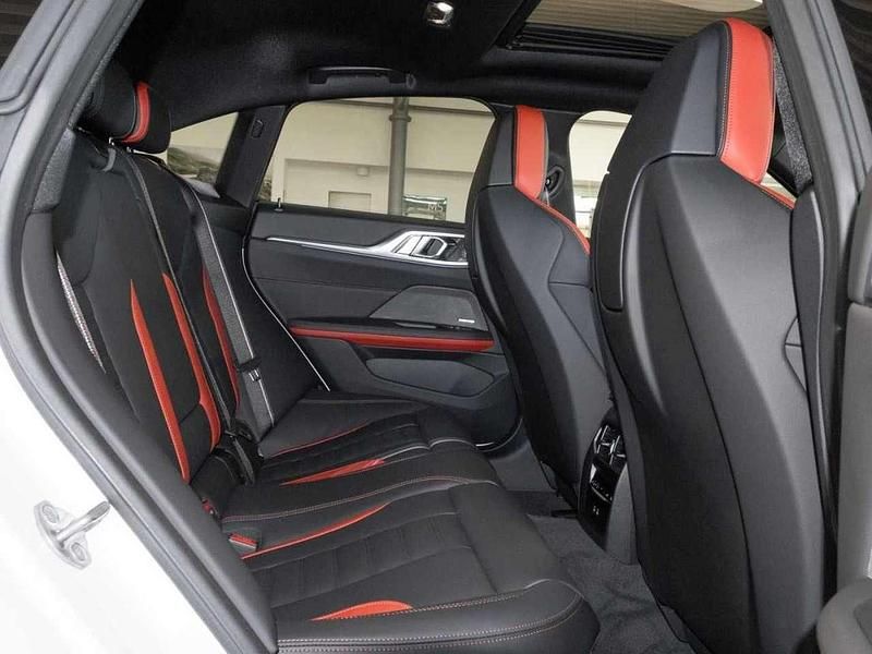 Gebraucht BMW i4 Performance 250 kW (340 PS) 2025 Mineralweiss Limousine