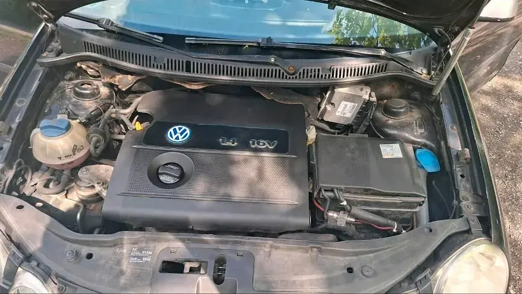 Gebraucht VW Polo 75 PS (55 kW) 2002 Schwarz Kleinwagen