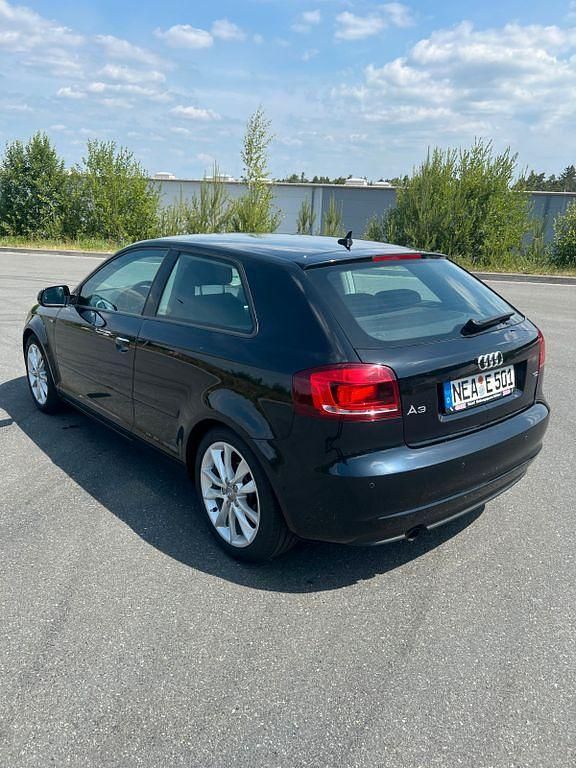 Gebraucht Audi A3 S-Line 140 PS (102 kW) 2011 Schwarz Kleinwagen