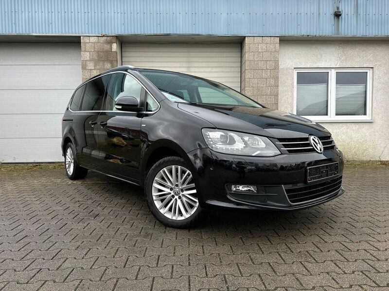 Schwarz Gebraucht 2015 VW Sharan Cup Van / Kleinbus | 11.990 € (Guter Preis) - Bild 1/4