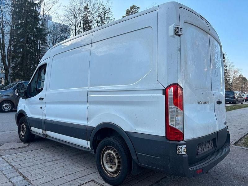 Gebraucht Ford Transit Trend 125 PS (91 kW) 2016 Frostweiß Van / Kleinbus