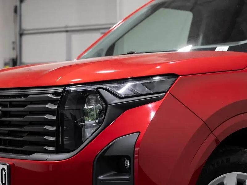 Gebraucht Ford Transit Trend 101 PS (74 kW) 2025 Fantastic red Van