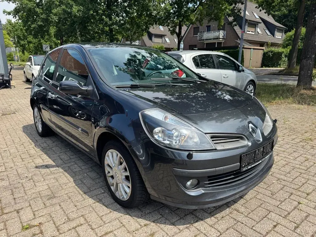 Gebraucht Renault Clio 111 PS (81 kW) 2006 Grau Kleinwagen