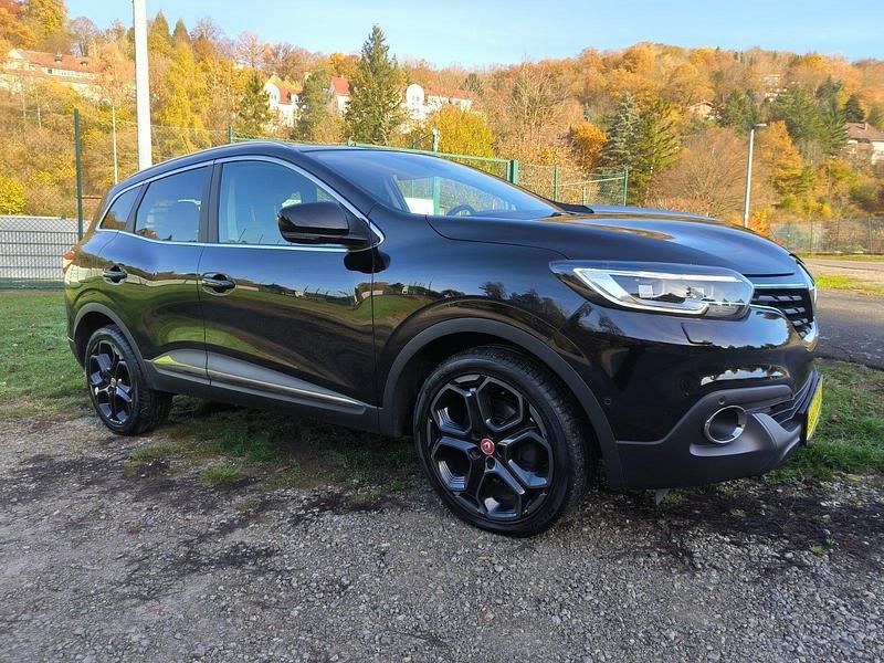Schwarz Gebraucht 2017 Renault Kadjar Bose Edition SUV | 10.999 € (Superpreis) - Bild 1/4