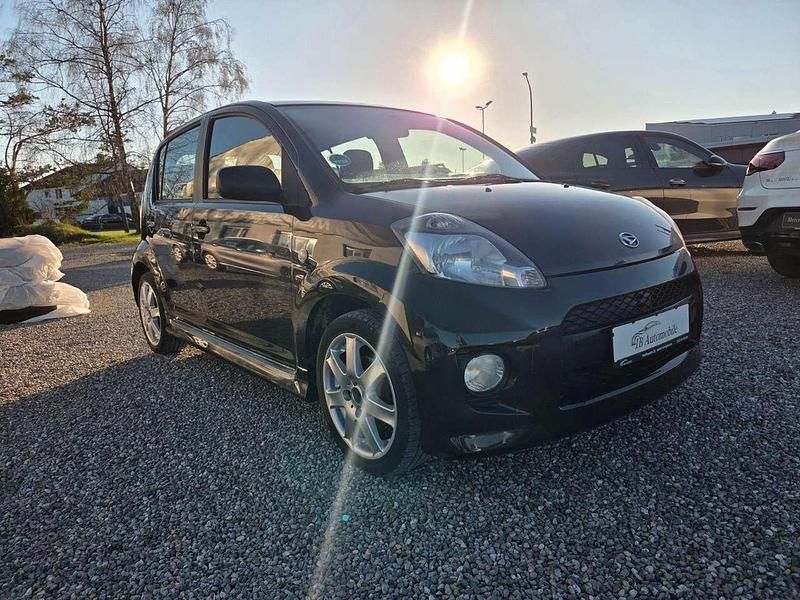 Gebraucht Daihatsu Sirion 103 PS (75 kW) 2007 Schwarz Kleinwagen