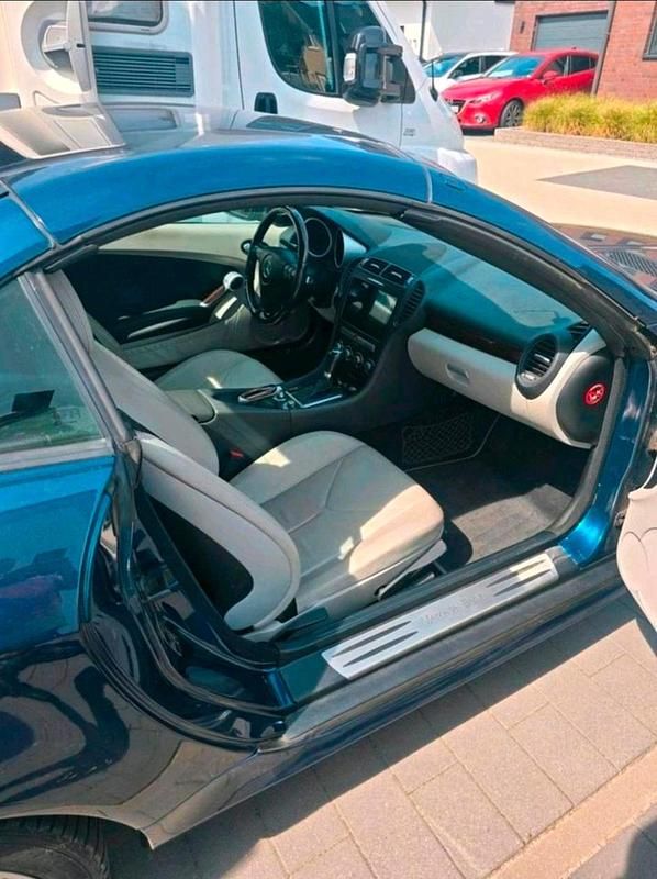 Gebraucht Mercedes SLK280 236 PS (173 kW) 2006 Blau Cabrio