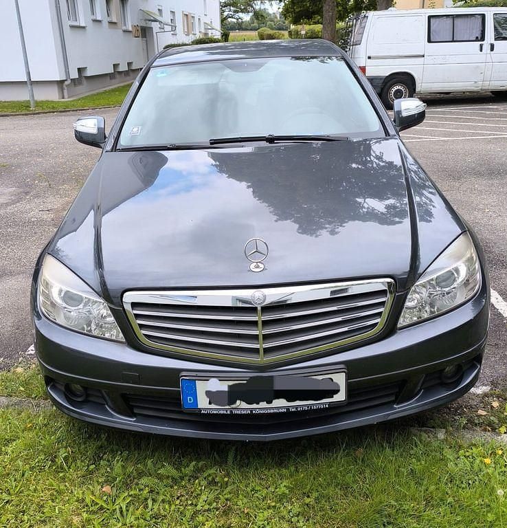 Grau Gebraucht 2008 Mercedes C200 Limousine | 4.700 € (Superpreis) - Bild 1/4