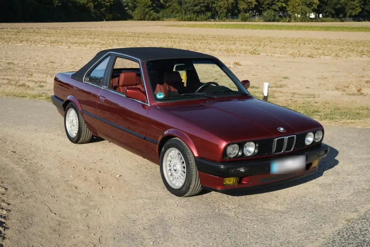 Gebraucht BMW 316 Basis 100 PS (73 kW) 1992 Rot Cabrio