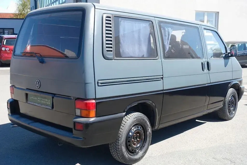 Używany VW T4 68 KM (50 kW) 1996 Szary Van