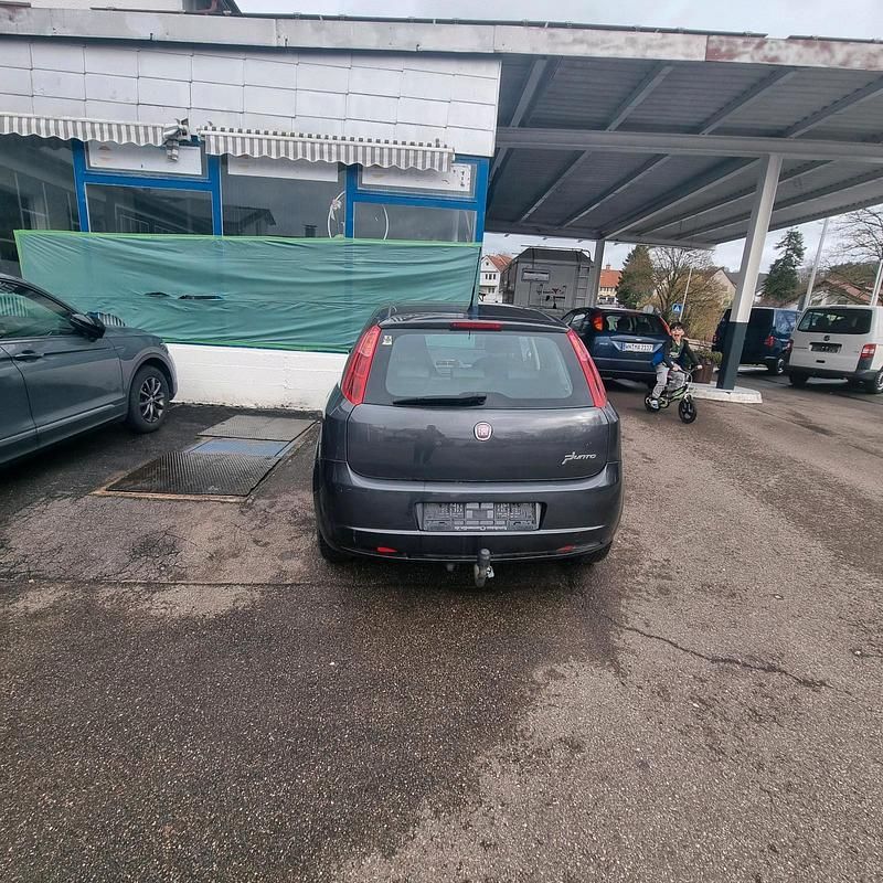 Gebraucht Fiat Punto 77 PS (56 kW) 2009 Beige Kleinwagen