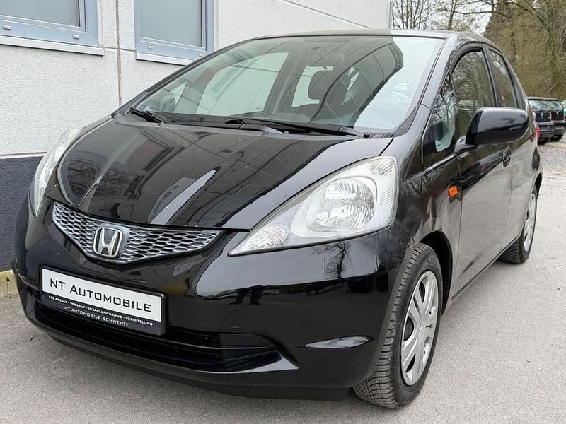 Gebraucht Honda Jazz Trend 90 PS (66 kW) 2011 Schwarz Kleinwagen