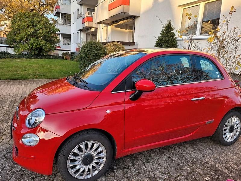 Rot Gebraucht 2019 Fiat 500 Lounge Kleinwagen | 8.800 € (Guter Preis) - Bild 1/4