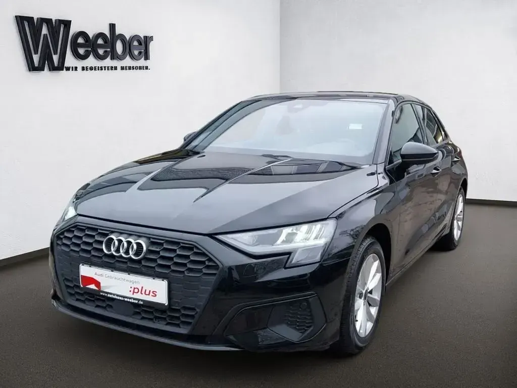 Gebraucht Audi A3 Business 110 PS (80 kW) 2021 Schwarz Limousine