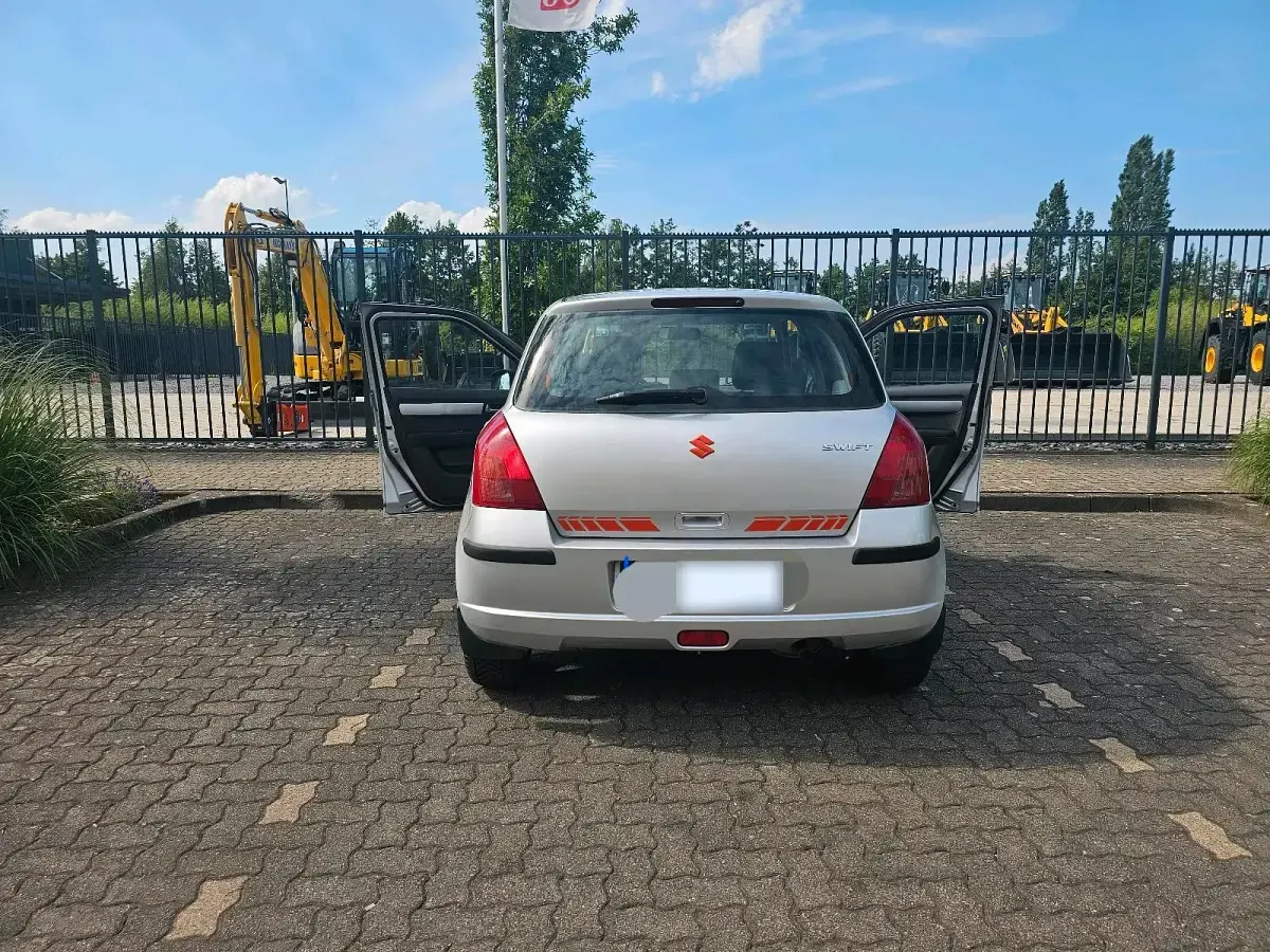 Gebraucht Suzuki Swift Sport 92 PS (67 kW) 2006 Silber Kleinwagen