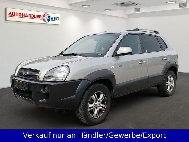 Silber Gebraucht 2006 Hyundai Tucson GLS SUV | 3.499 € (Guter Preis) - Bild 1/4