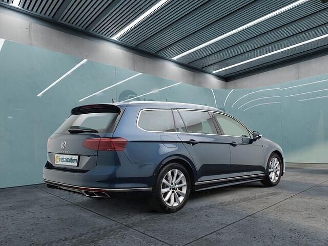 Gebraucht VW Passat Elegance 150 PS (110 kW) 2024 Blau Kombi