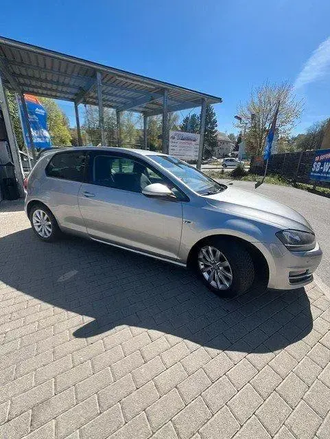 Gebraucht VW Golf VII Highline 140 PS (102 kW) 2013 Silber Kleinwagen