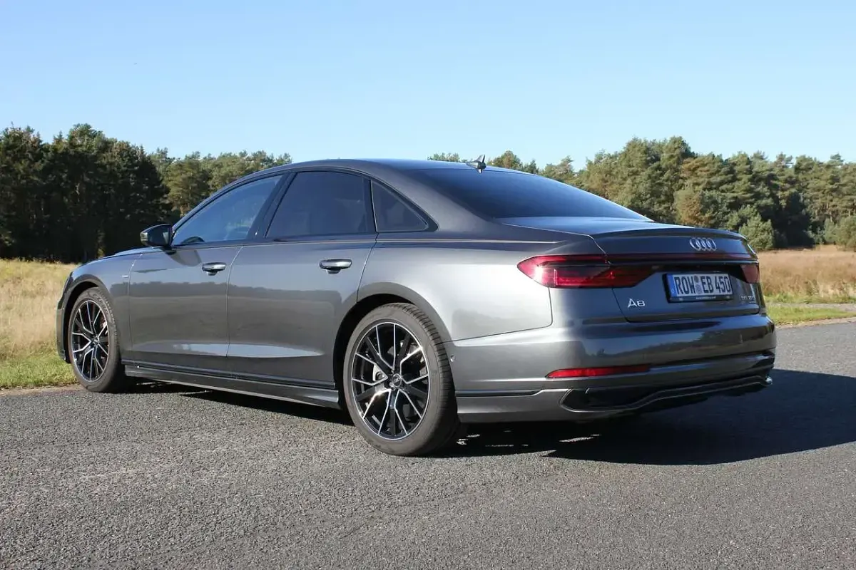 Gebraucht Audi A8 Comfort 340 PS (250 kW) 2022 Grau Limousine