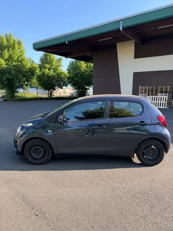 Gebraucht Citroën C1 Feel 82 PS (60 kW) 2018 Blau Kleinwagen