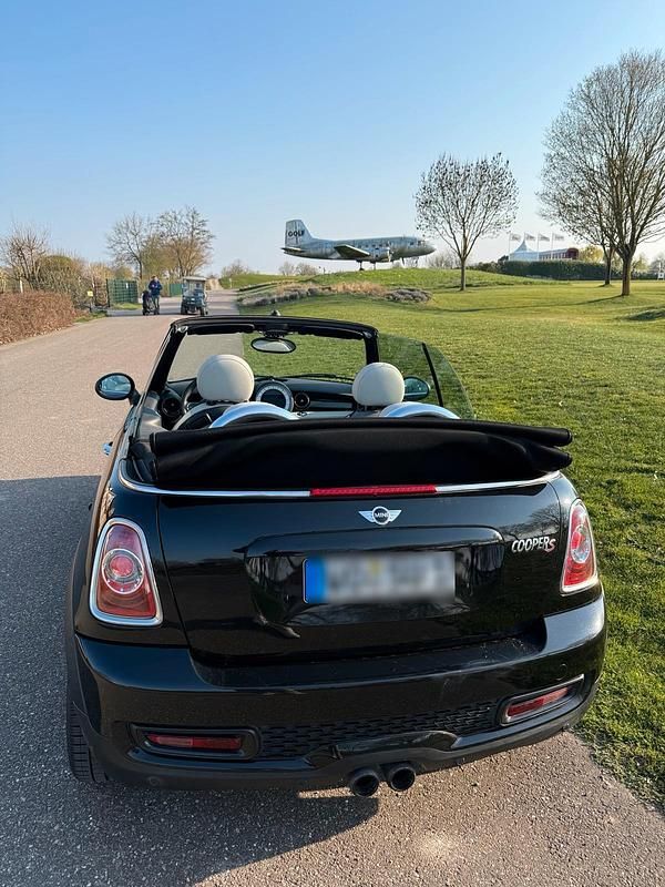 Gebraucht Mini Cooper S Cabriolet 184 PS (135 kW) 2013 Schwarz Cabrio