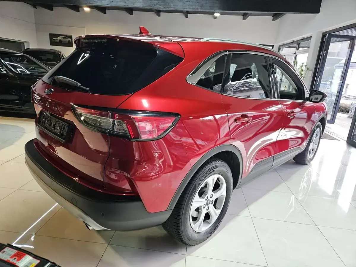 Gebraucht Ford Kuga Titanium X 150 PS (110 kW) 2021 Rot SUV