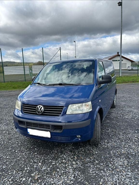 Gebraucht VW T5 131 PS (96 kW) 2009 Blau Van