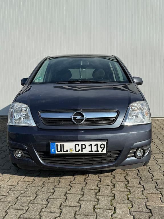 Blau Gebraucht 2009 Opel Meriva Innovation Van / Kleinbus | 1.980 € (Guter Preis) - Bild 1/4