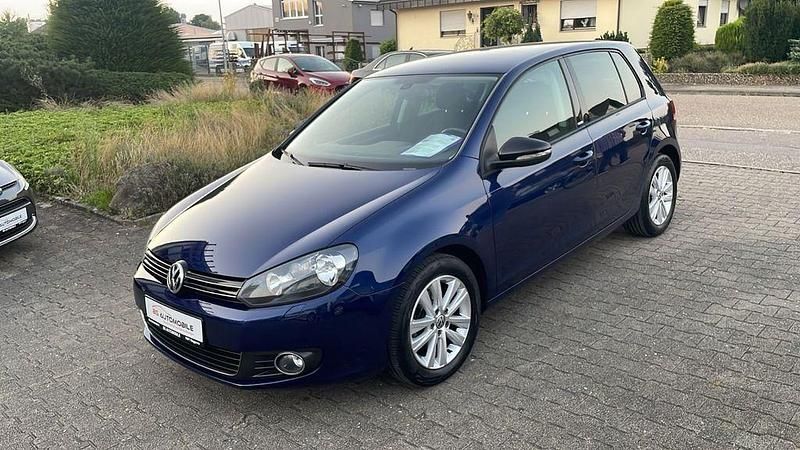 Blau Gebraucht 2012 VW Golf VI Style Limousine | 8.999 € (Etwas zu teuer) - Bild 1/4