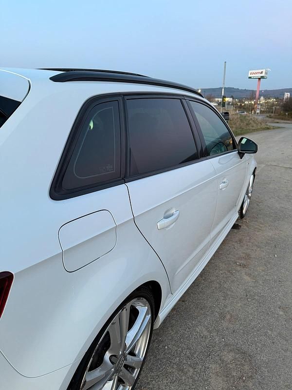 Gebraucht Audi A3 S-Line 150 PS (110 kW) 2013 Weiß Kleinwagen